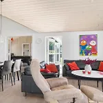 Amazing In With Sauna Ferienhaus