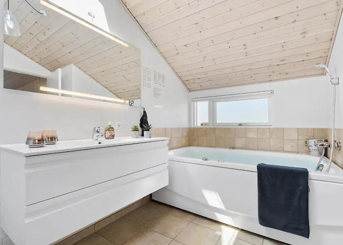 Amazing In With Sauna * هادرسليف